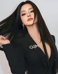 Vu Thu Phuong Captivates the Red Carpet in a Daring Sheer Fashion Statement - image 6