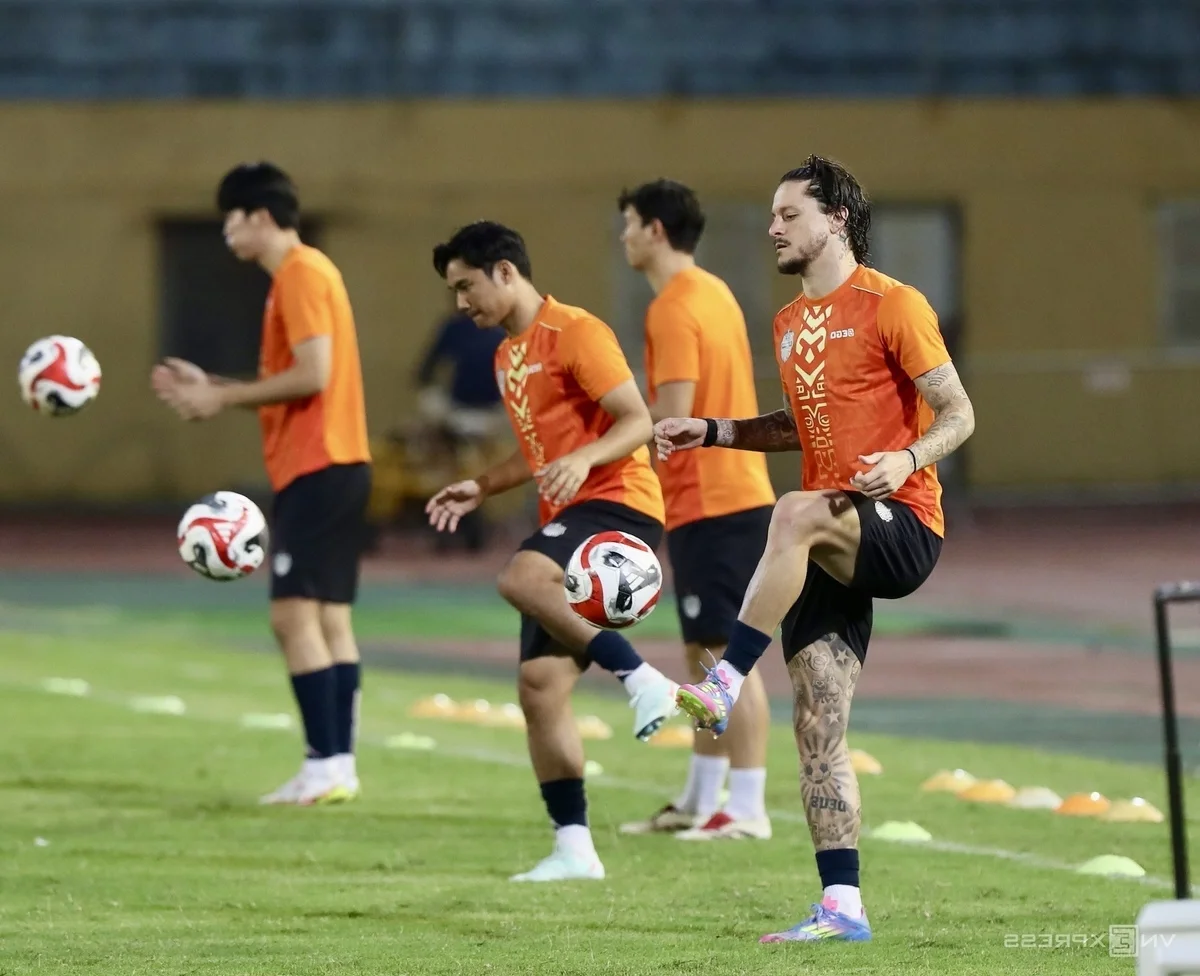 Southeast Asian Football Finals: Thai Club Stars Take on CAHN