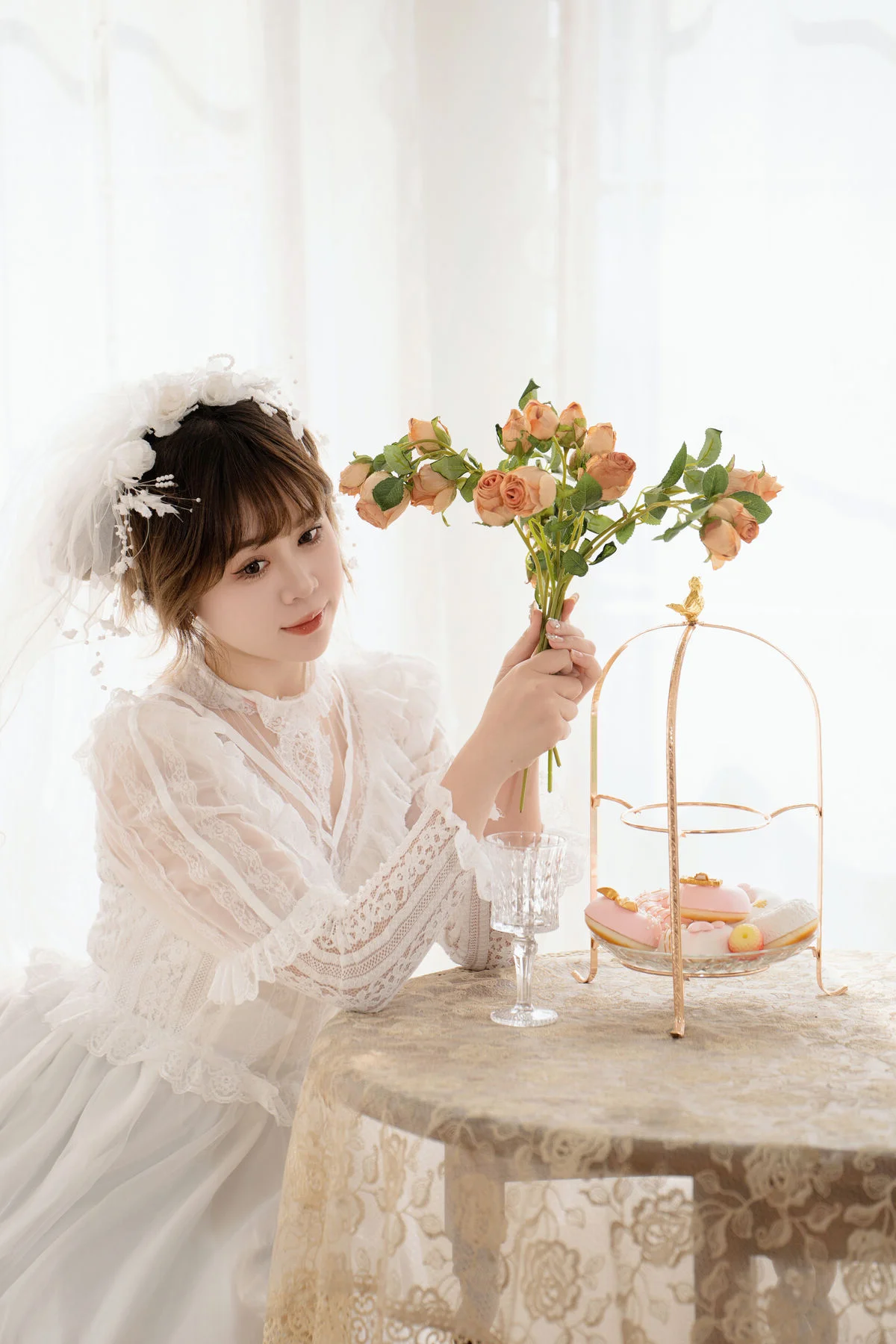 Art Language Vol.6323: Pao Fu Xiao Fang's Artistic Debut in YiTuYu