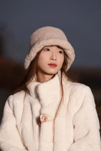 YiTuYu Art Language Vol.10073 Ting Zi - Captivating 39-Page Fine Art Photography Gallery - image 33