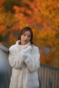 YiTuYu Art Language Vol.10073 Ting Zi - Captivating 39-Page Fine Art Photography Gallery - image 18