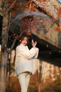 YiTuYu Art Language Vol.10073 Ting Zi - Captivating 39-Page Fine Art Photography Gallery - image 8