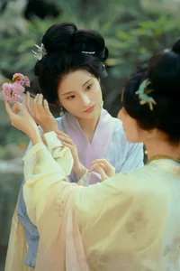 Ethereal Spring Glow: Yu Wei Jiang Captivates in the Art Language Vol. 9069 Photography Series - image 4