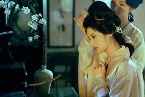 Ethereal Spring Glow: Yu Wei Jiang Captivates in the Art Language Vol. 9069 Photography Series - image 16