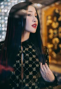Vietnamese Ethereal Beauty Phuong Nhi Predicted to Win International Pageant Title - image 5