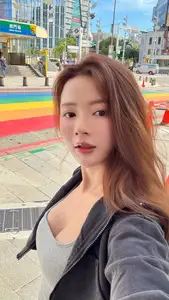 Hot Girl Le Ly Lan Huong: Pristine Beauty Captivates Social Media - image 9