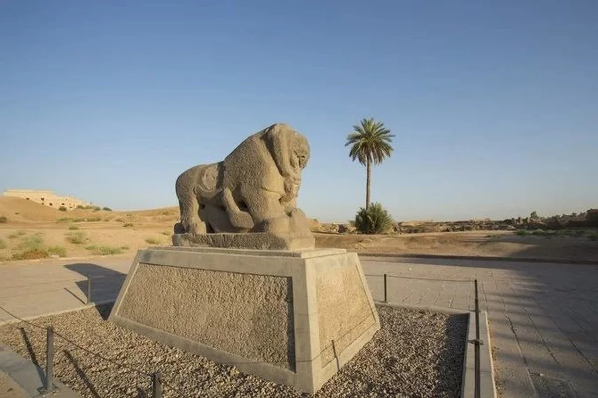 Exploring the 12 Most Mysterious Civilizations in History That Vanished Without a Trace