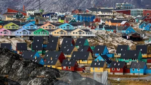 Breathtaking Landscapes of Greenland: A Visual Journey Through the Arctic Wilderness - image 1