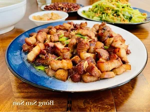 Actress Dieu Huong and Husband Share Sweet Family Moments in the US - image 7