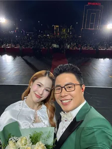 MC Ky Duyen at 61: Ageless Beauty and Mai Ngoc's Rare Family Moments - image 6