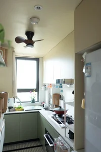 Stunning 100m2 Multi-Generational Home Designed with Love for Aging Parents - image 9