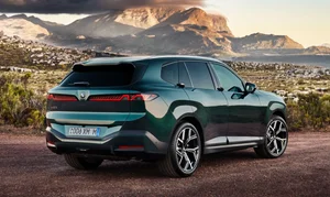 All-New 2027 BMW X5 Debuts with Neue Klasse Design and 700km iX5 EV - image 17