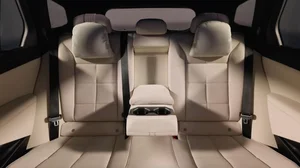 All-New 2027 BMW X5 Debuts with Neue Klasse Design and 700km iX5 EV - image 4