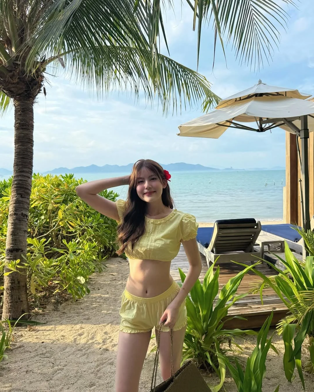 Beach Fashion Trends: Stunning Summer Looks Inspired by Top Celebrity Styles