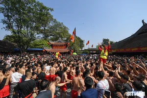 The Vibrant Dong Ky Firecracker Festival: Welcoming Spring in Northern Vietnam - image 18
