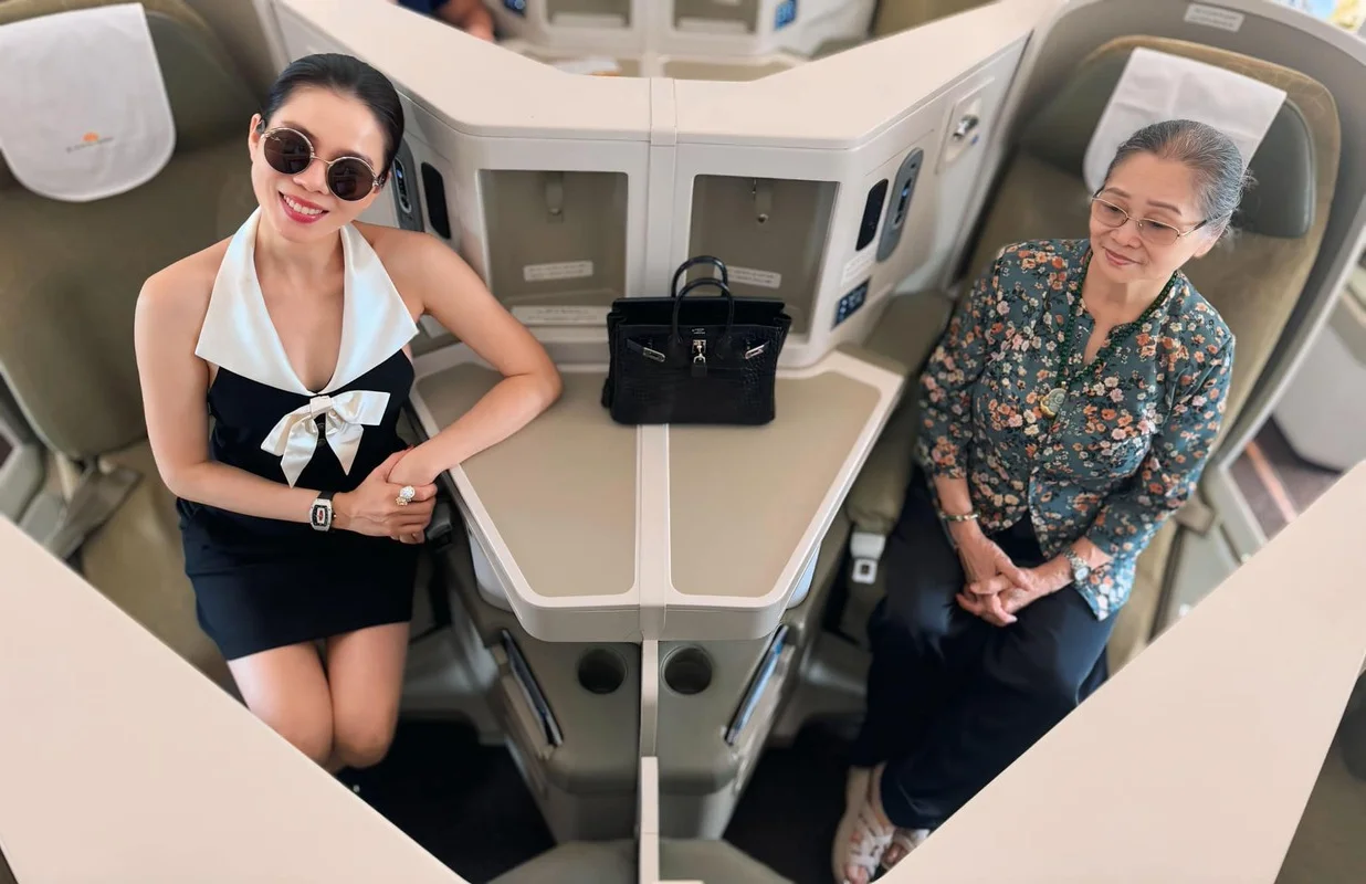 Doãn Hải My Reveals Son's Face While BB Trần Surprises Fans