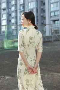 Elegant Model Xiao Jie in IESS Collection: Delicate Sheer Fashion Aesthetics - image 34