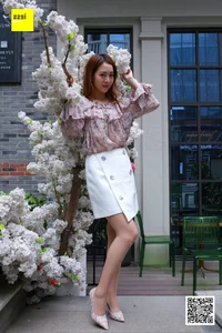 IESS Si Xiang Jia 235 Featuring Zi Zi: A Study in Elegance - image 68