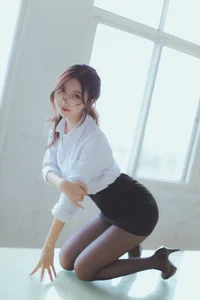 Elegant Portrait Photography: YiTuYu Art Language Vol.5961 featuring Hei Chuan - image 5