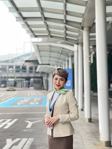 Where Is Phan Que Chi Now? The Life of Vietnam's Famous Flight Attendant - image 2