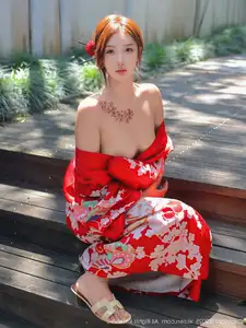 Jin Yun Xi Yuki: Enchanting Beauty in a Fiery Red Kimono, Captivating Every Gaze - XiuRen No.10683 - image 44