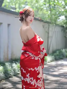 Jin Yun Xi Yuki: Enchanting Beauty in a Fiery Red Kimono, Captivating Every Gaze - XiuRen No.10683 - image 29