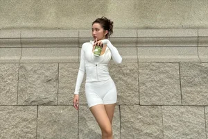 Hot Mom Huyen 2K4 Receives Praise for Incredible Post-Pregnancy Glow - image 10