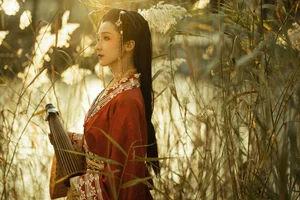 Artistic Visuals in YiTuYu Art Language Vol.6350 Featuring Zhi Yu Qian Deng - image 7