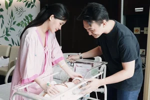 Le Au Ngan Anh Embraces Motherhood: Miss Ocean Vietnam Shares Adorable First Photos of Her Baby Boy - image 2