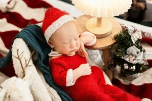 Le Au Ngan Anh Embraces Motherhood: Miss Ocean Vietnam Shares Adorable First Photos of Her Baby Boy - image 6