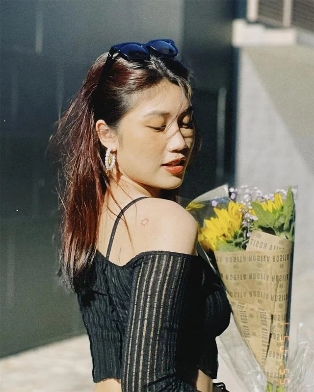 MC Cat Tuong Daughter Stunning Beauty and Elegant Style Revealed