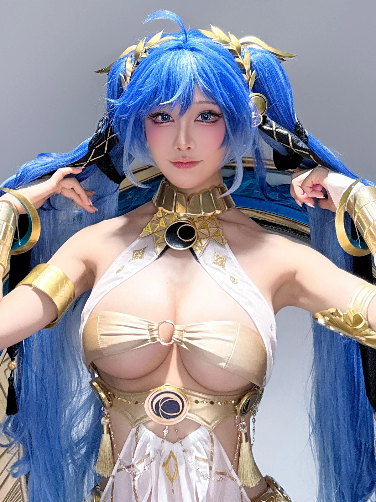Stunning Shui Miao Aqua Cosplay - Exclusive Selfie Tier Luno Photo Collection for Fans of Aesthetic Portraiture and High-Quality Cosplay Photography