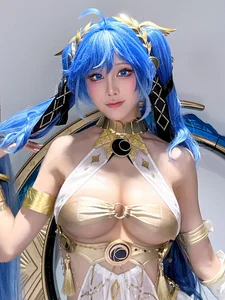Stunning Shui Miao Aqua Cosplay - Exclusive Selfie Tier Luno Photo Collection for Fans of Aesthetic Portraiture and High-Quality Cosplay Photography - image 12