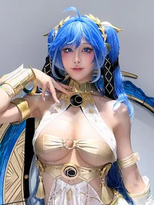 Stunning Shui Miao Aqua Cosplay - Exclusive Selfie Tier Luno Photo Collection for Fans of Aesthetic Portraiture and High-Quality Cosplay Photography - image 11