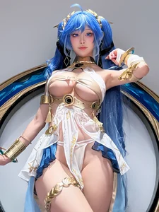 Stunning Shui Miao Aqua Cosplay - Exclusive Selfie Tier Luno Photo Collection for Fans of Aesthetic Portraiture and High-Quality Cosplay Photography - image 7