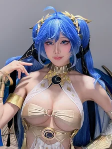 Stunning Shui Miao Aqua Cosplay - Exclusive Selfie Tier Luno Photo Collection for Fans of Aesthetic Portraiture and High-Quality Cosplay Photography - image 8