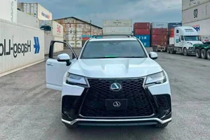 New Car Lineup: MG IM8 Debuts with 400km Range, Lexus LX 700h Arrives in Vietnam - image 4