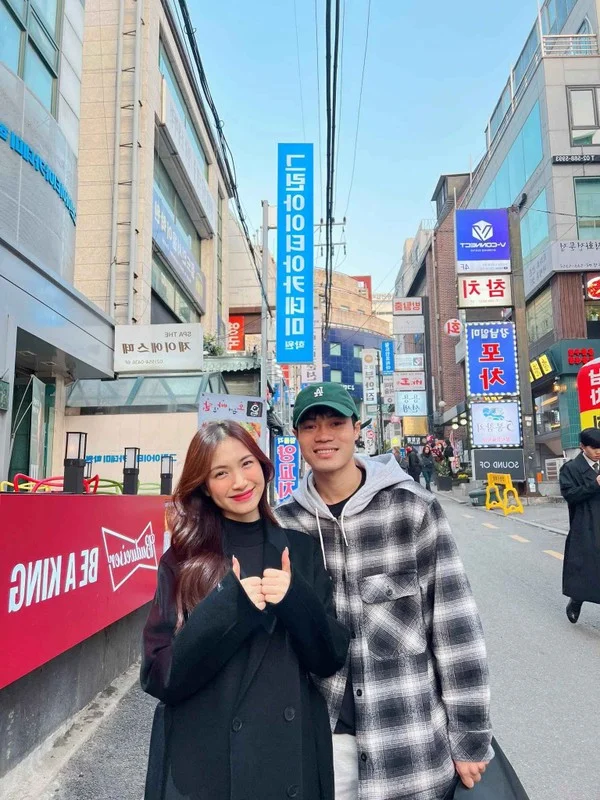 Van Toan and Hoa Minzy: The Surprising Proposal Moment That Went Viral