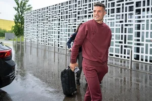 Dynamic Fashion Style of the Swiss Football Team Captain - image 8