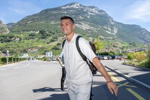 Dynamic Fashion Style of the Swiss Football Team Captain - image 9