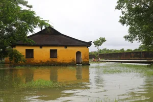 Historic Hue Monuments Submerged in Floodwaters: Climate Challenges - image 1