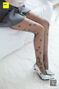 IESS Sixiangjia 259 Jun Jun Floral Grey Silk Collection - image 54