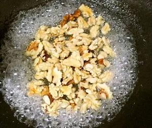 Discover the King of Nuts: Nutritious and Easy Recipes for a Healthy Lifestyle - image 1