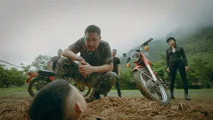 Độc đạo Wins Impressive TV Series at VTV Awards 2024: A Night of Surprise and Success - image 3