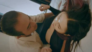 Độc đạo Wins Impressive TV Series at VTV Awards 2024: A Night of Surprise and Success - image 16