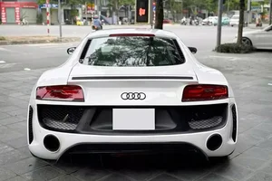 Vietnam's Most Heavily Modified Audi R8 Up for Grabs in Hanoi - image 0