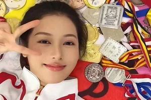 Gymnastics Star stuns Fans with Captivating Nurse Cosplay Transformation - image 7