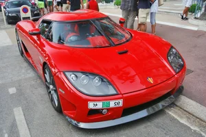 Rare Koenigsegg CCX Hypercar Worth Millions Spotted in Hai Phong, Vietnam - image 10