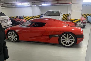 Rare Koenigsegg CCX Hypercar Worth Millions Spotted in Hai Phong, Vietnam - image 4