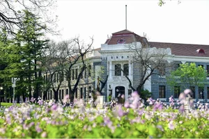 Exploring the Prestigious Campus of the Harvard of Asia - image 25